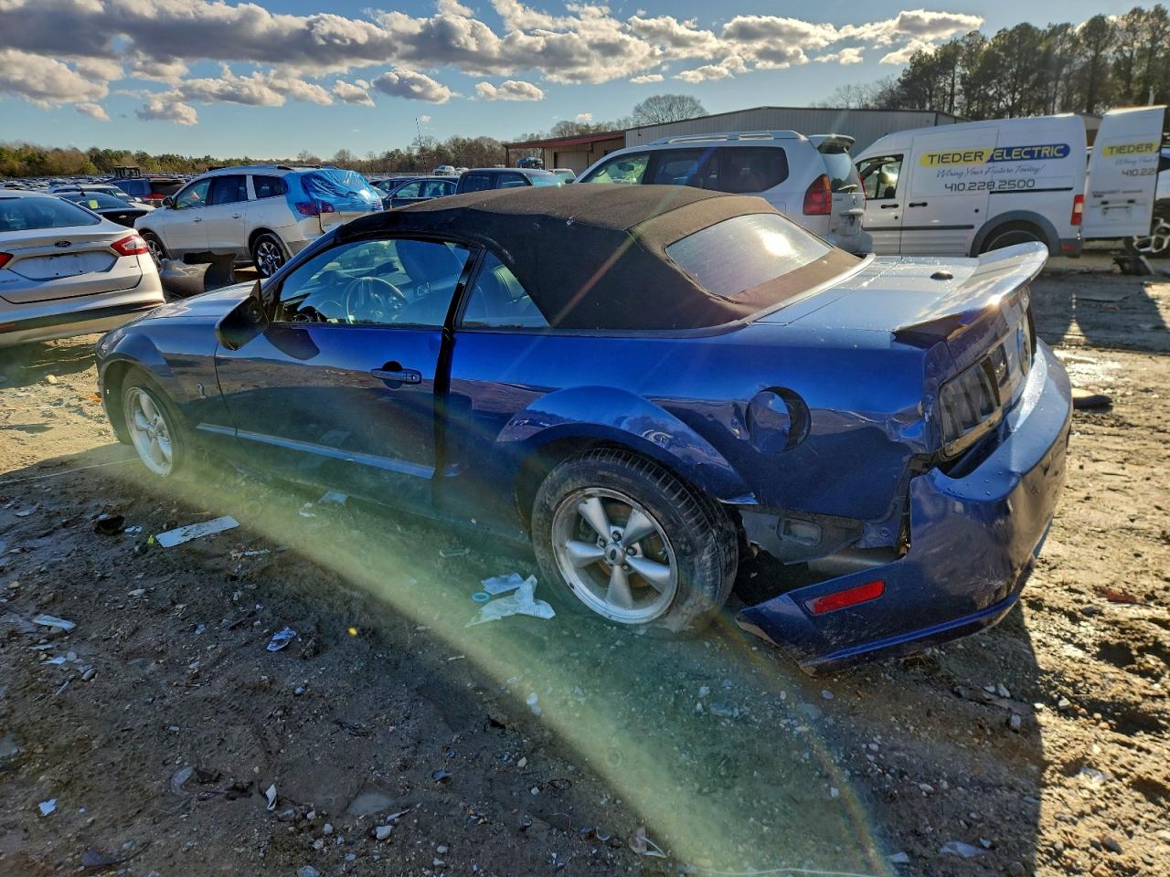 2007 FORD MUSTANG GT photo 2