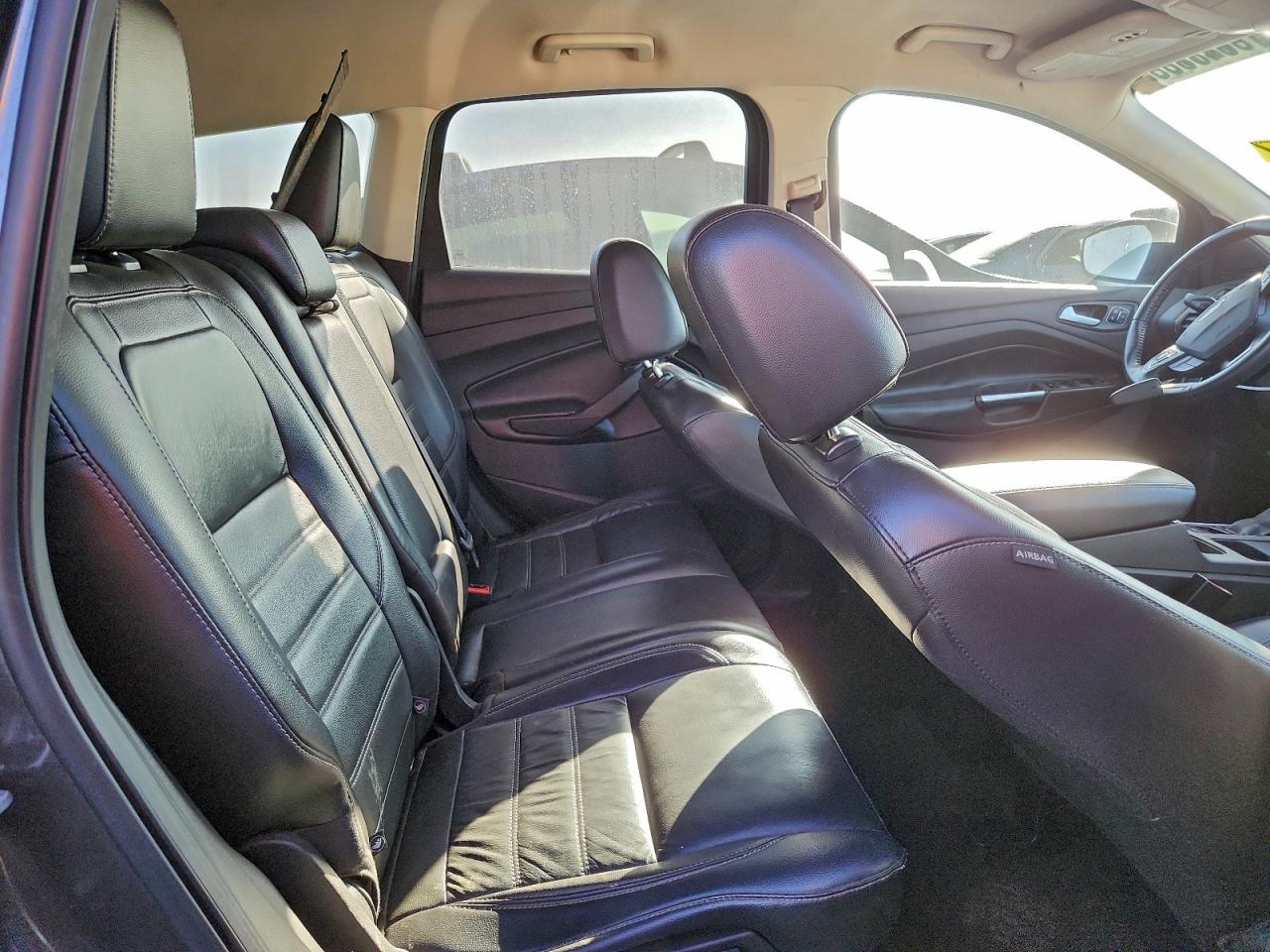 2017 FORD ESCAPE TITANIUM photo 11