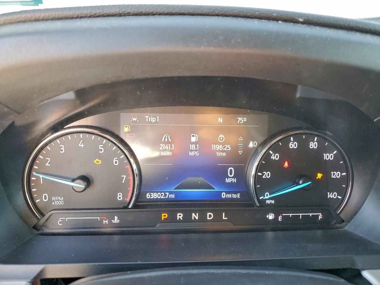 2023 FORD EXPLORER XLT photo 17