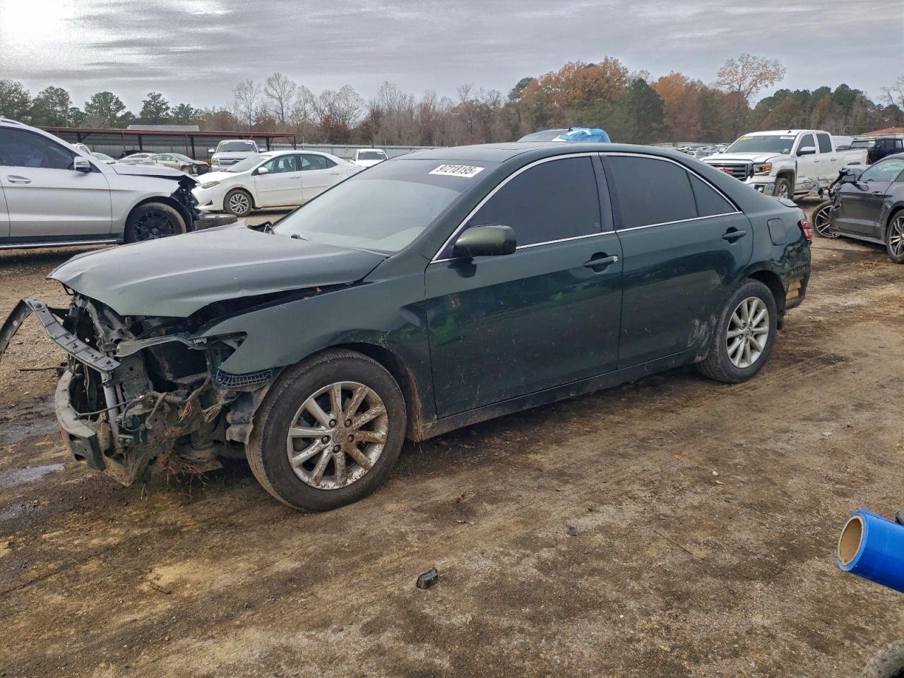 2011 TOYOTA CAMRY