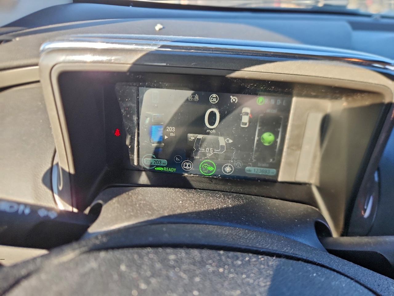 2014 CHEVROLET VOLT photo 17