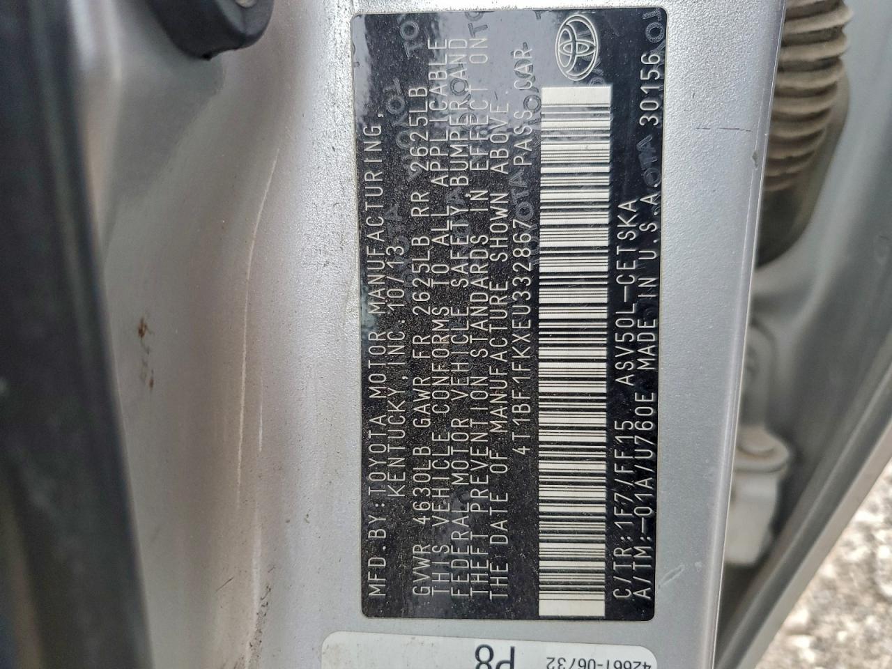 2014 TOYOTA CAMRY L photo 23
