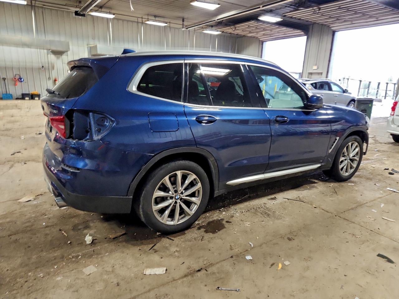 2018 BMW X3 XDRIVE30I photo 5