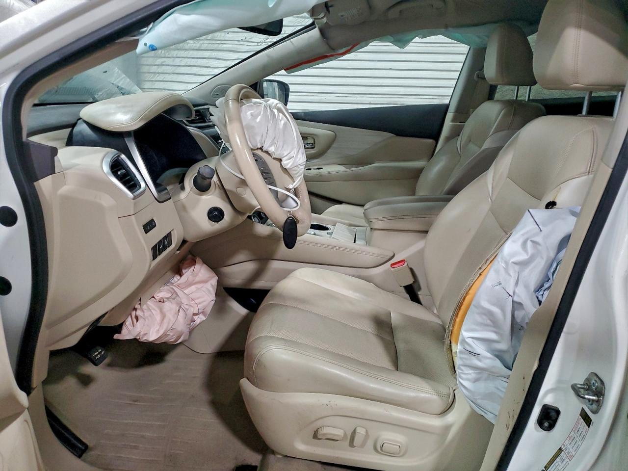 2015 NISSAN MURANO S photo 19