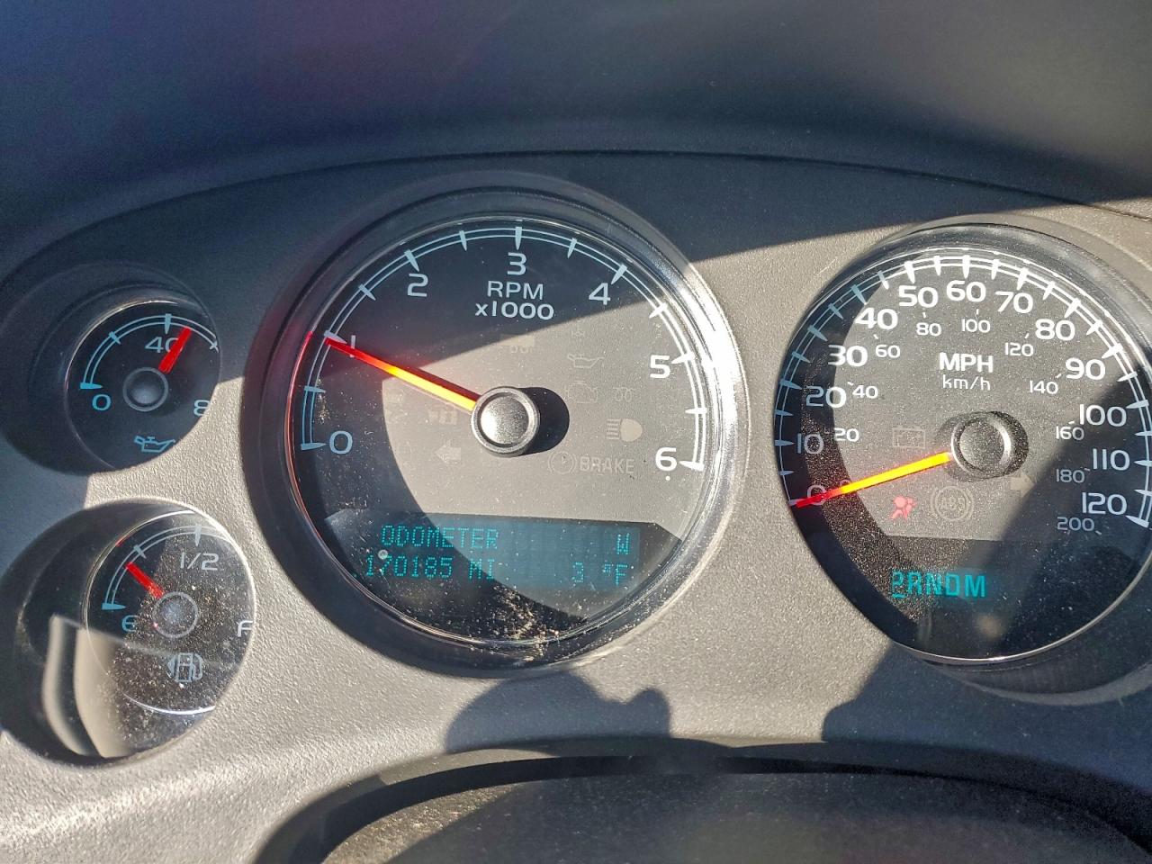 2013 CHEVROLET SUBURBAN K1500 LT photo 9