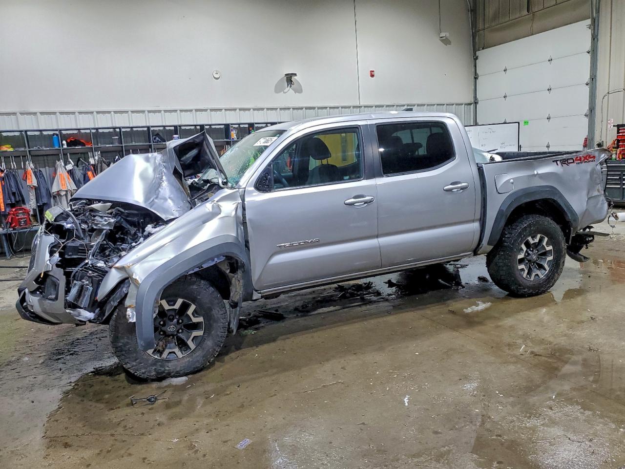 2019 TOYOTA TACOMA