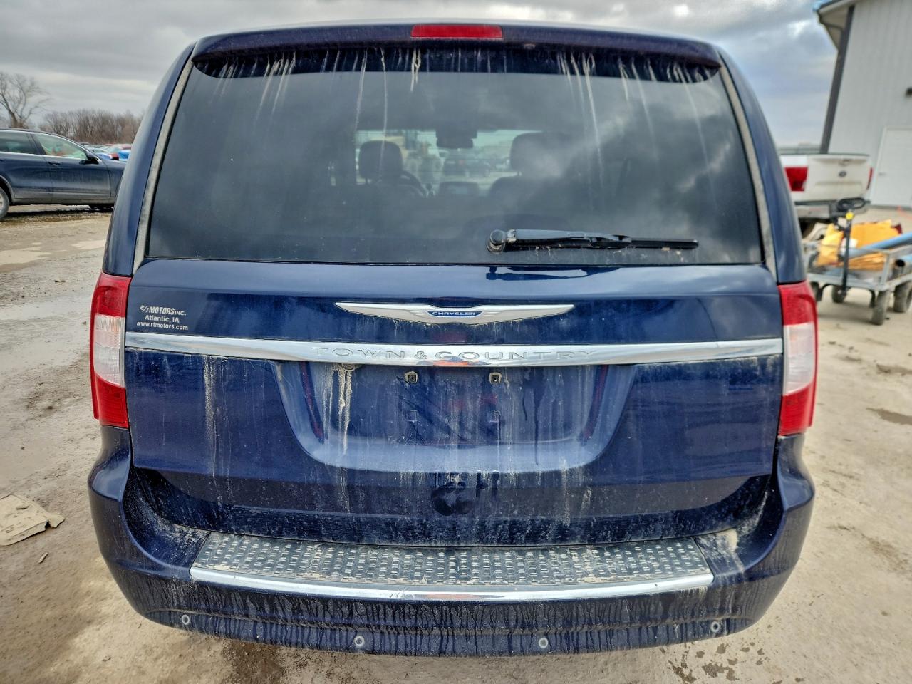 2012 CHRYSLER TOWN & COUNTRY TOURING L photo 16