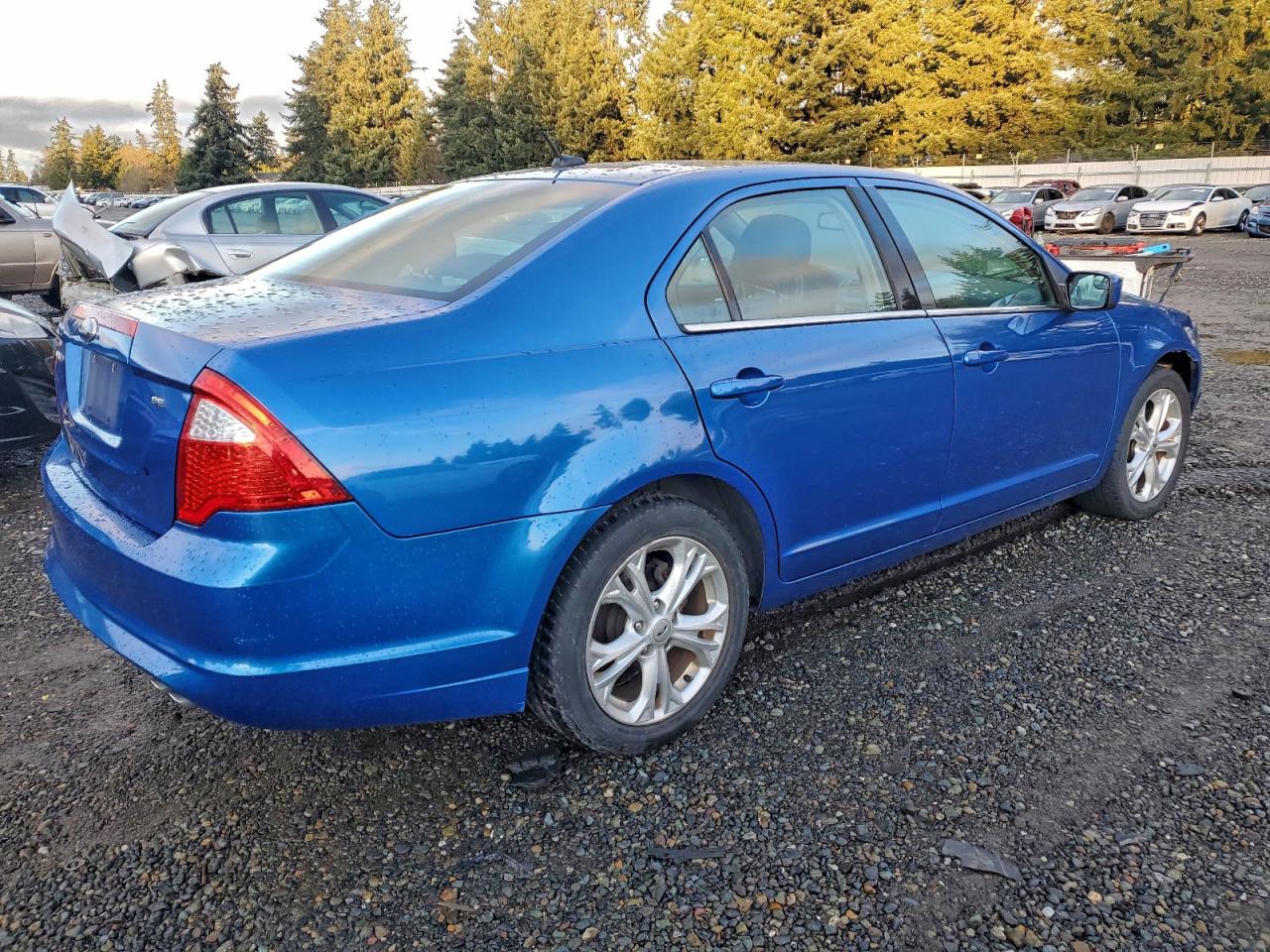 2012 FORD FUSION SE photo 3