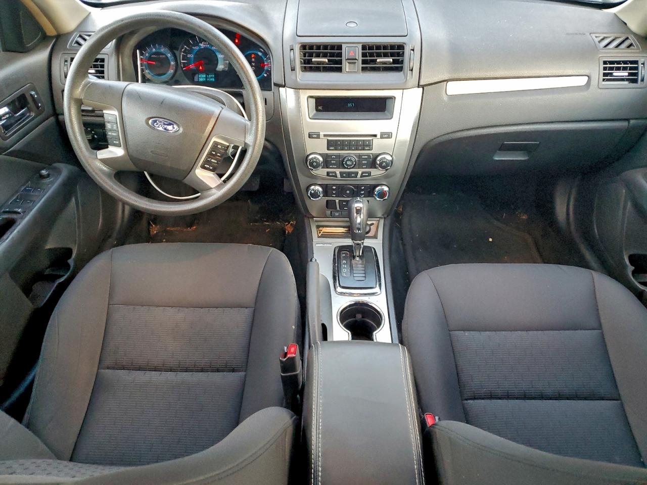 2012 FORD FUSION SE photo 8