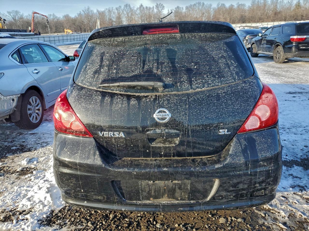 2011 NISSAN VERSA S photo 6
