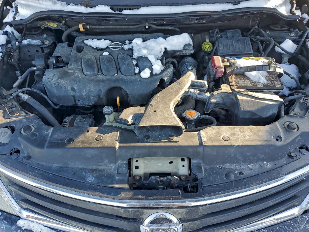 2011 NISSAN VERSA S photo 11