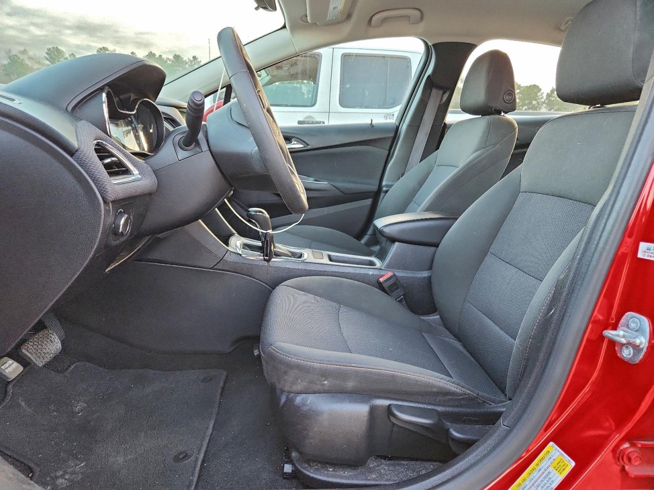 2017 CHEVROLET CRUZE LS photo 7