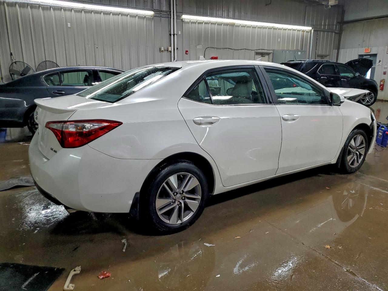 2014 TOYOTA COROLLA LE ECO PLUS photo 3