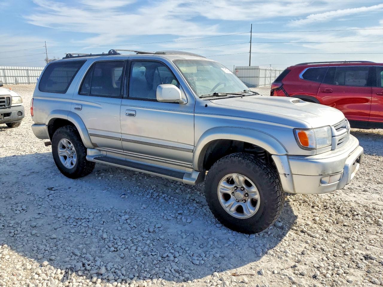 2001 TOYOTA 4RUNNER SR5 photo 10