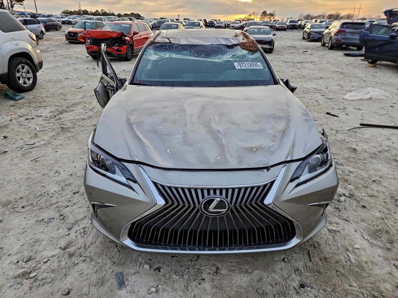 2021 LEXUS ES 350 BASE photo 13