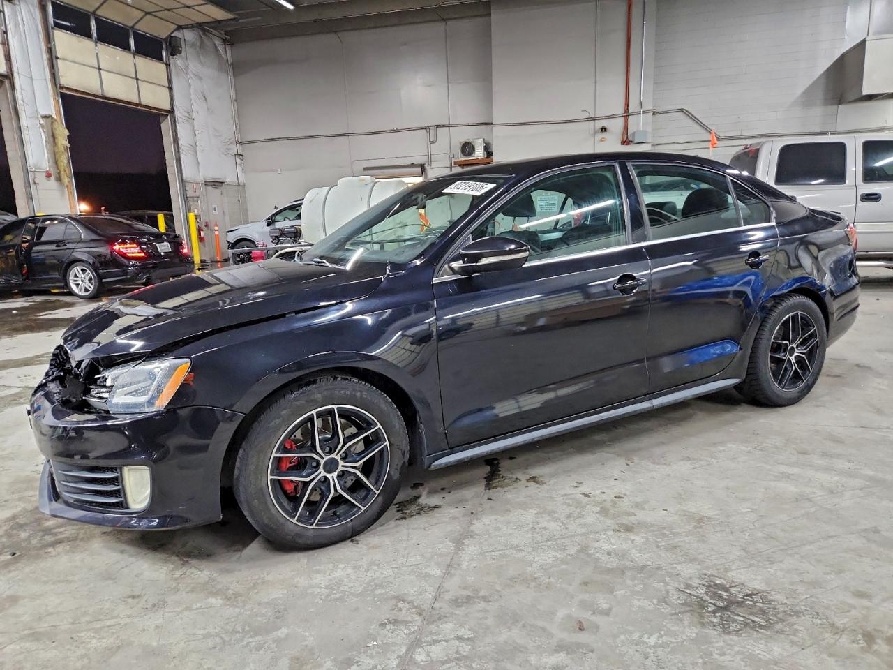 2013 VOLKSWAGEN JETTA