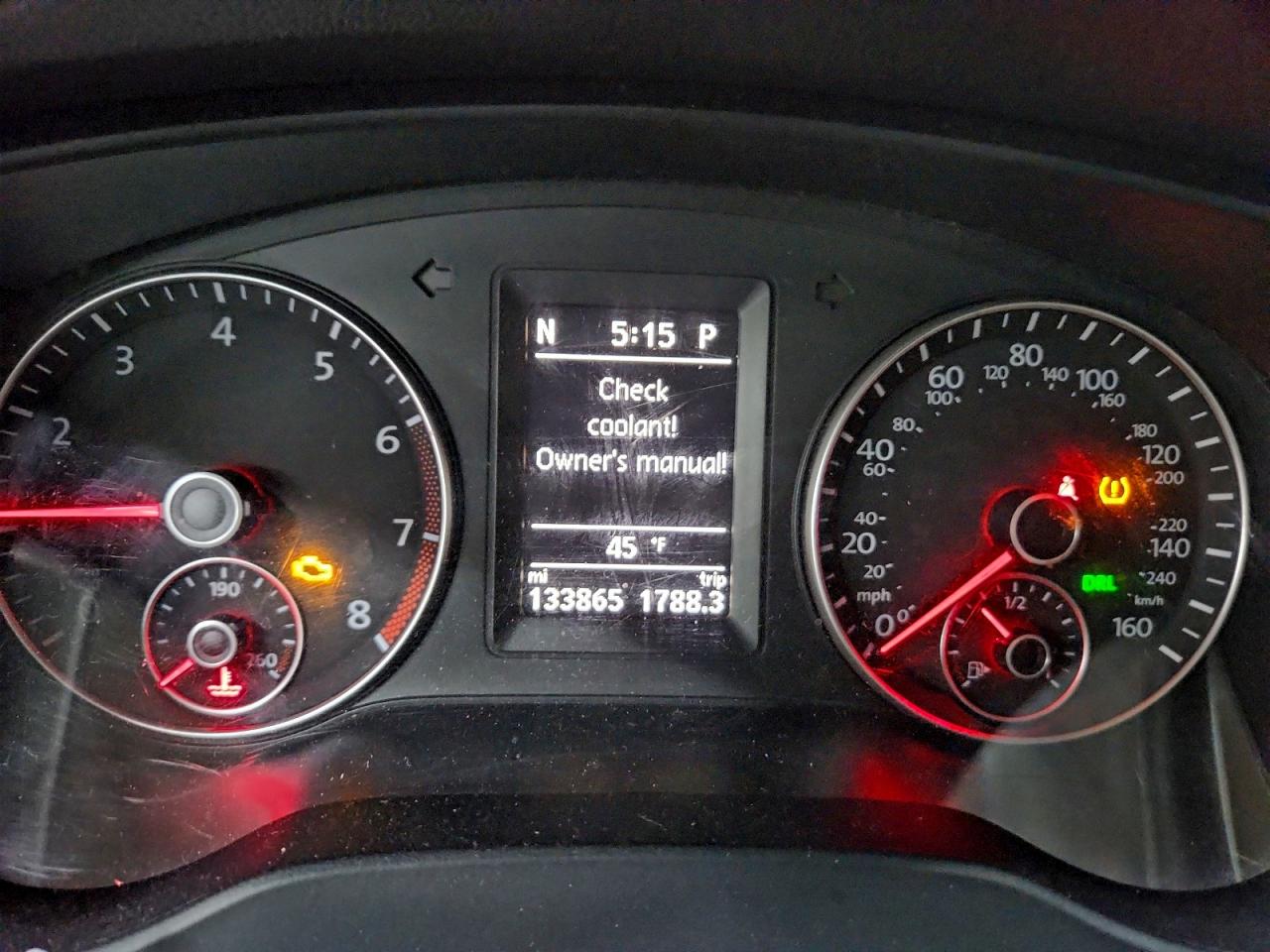 2013 VOLKSWAGEN JETTA GLI photo 25