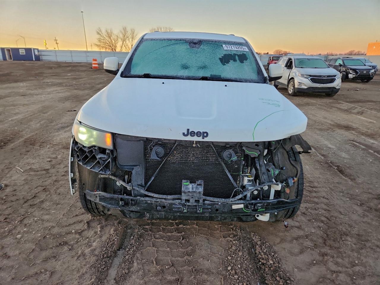 2018 JEEP GRAND CHEROKEE LAREDO photo 5