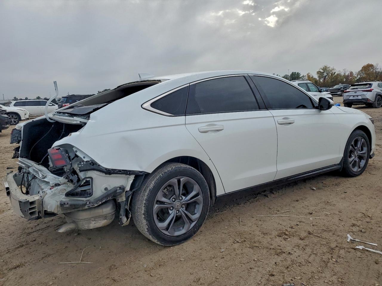 2024 HONDA ACCORD HYBRID EXL photo 3