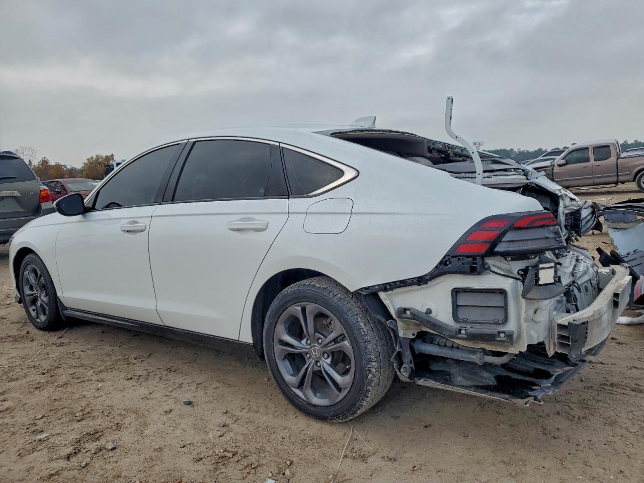 2024 HONDA ACCORD HYBRID EXL photo 2