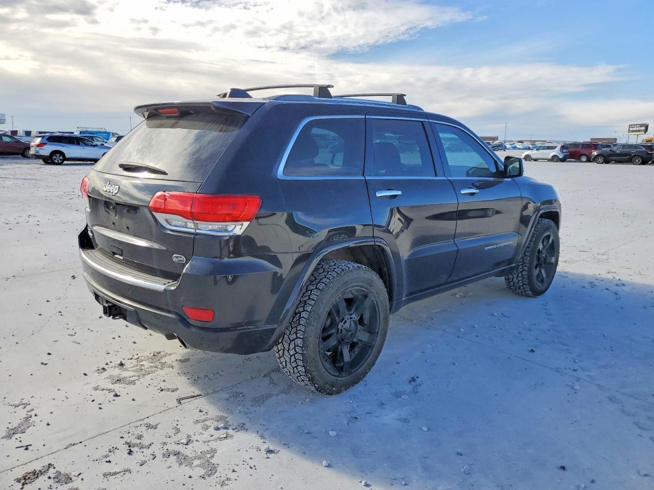2015 JEEP GRAND CHEROKEE OVERLAND photo 3