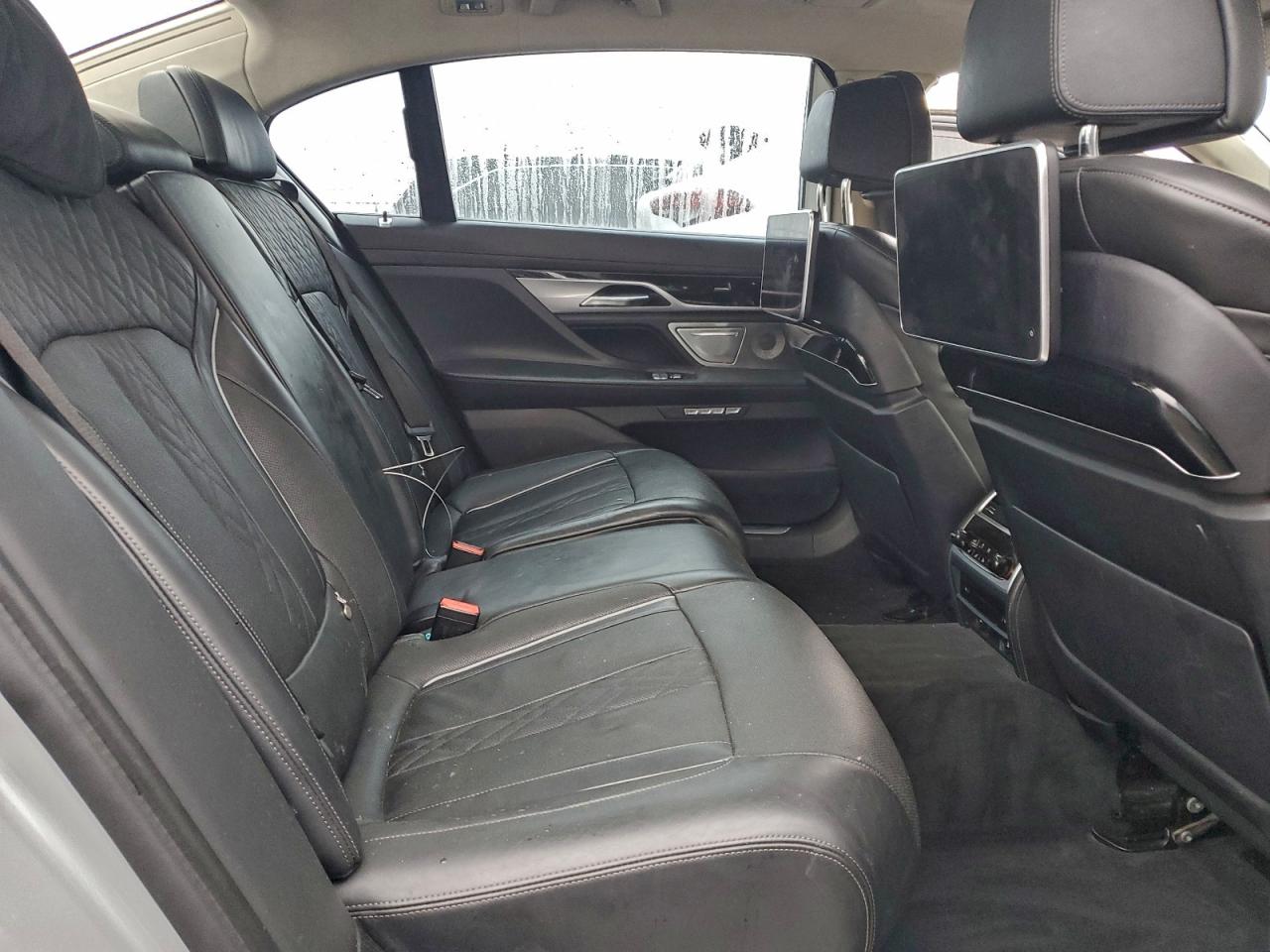 2017 BMW ALPINA B7 photo 10