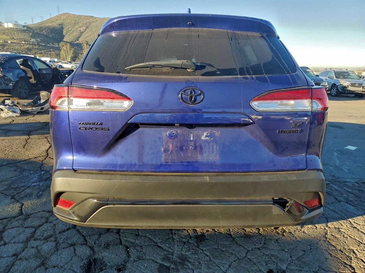 2023 TOYOTA COROLLA CROSS LE photo 16