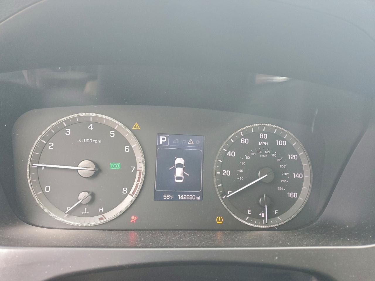 2015 HYUNDAI SONATA SE photo 25