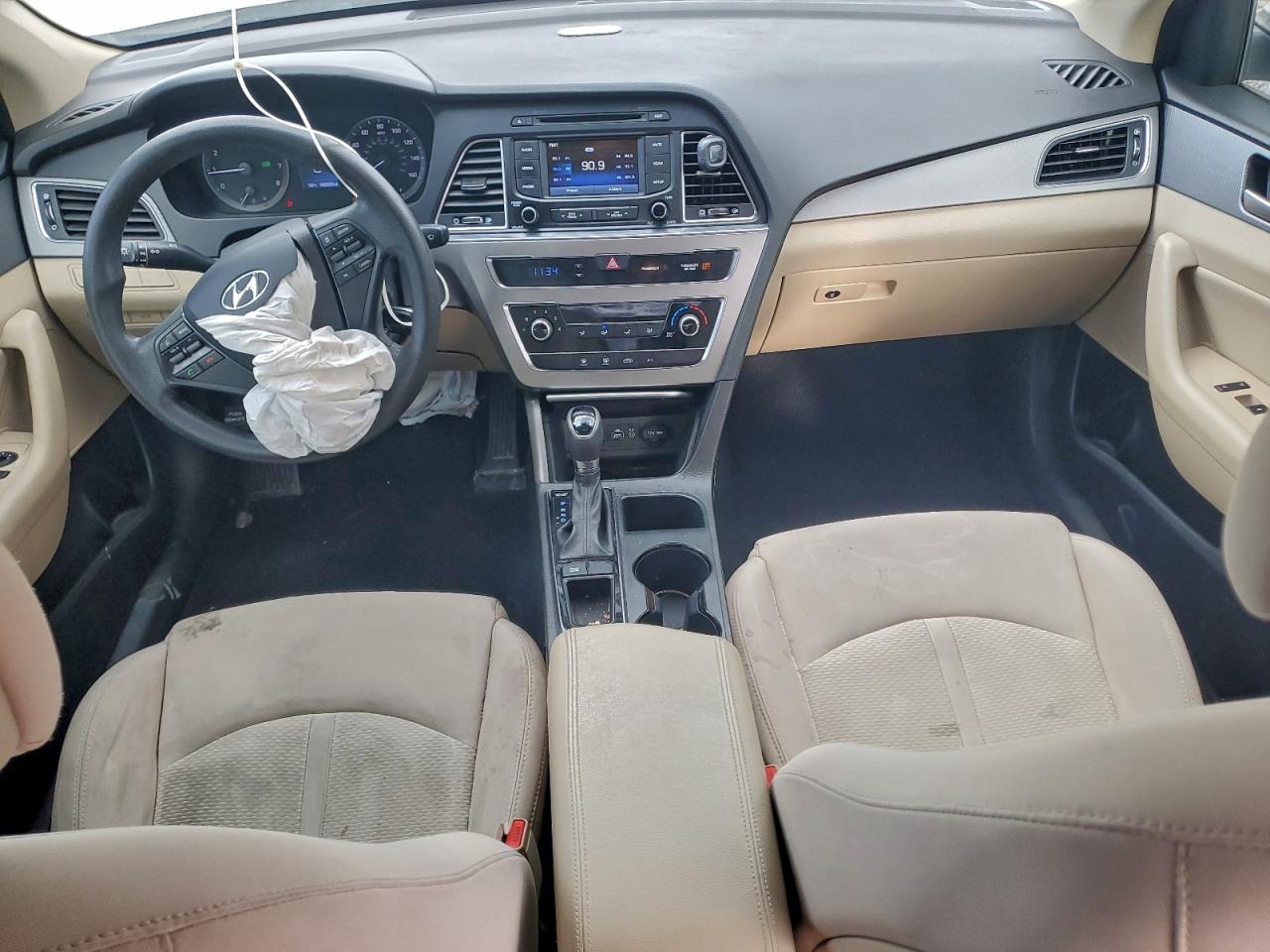 2015 HYUNDAI SONATA SE photo 22