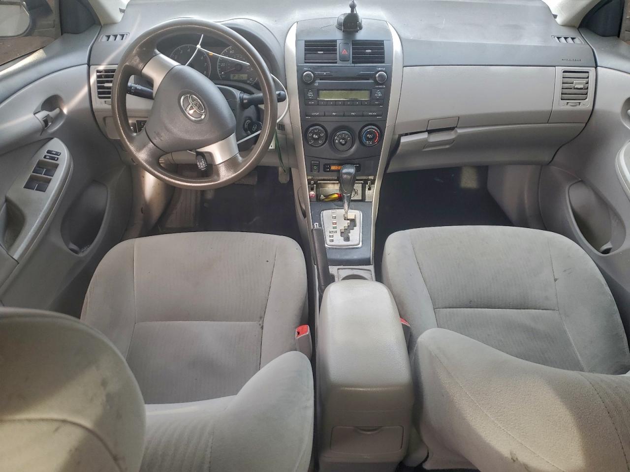 2010 TOYOTA COROLLA BASE photo 8
