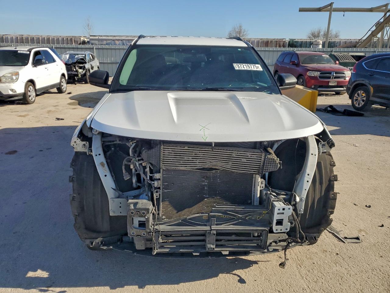 2020 FORD EXPLORER XLT photo 5