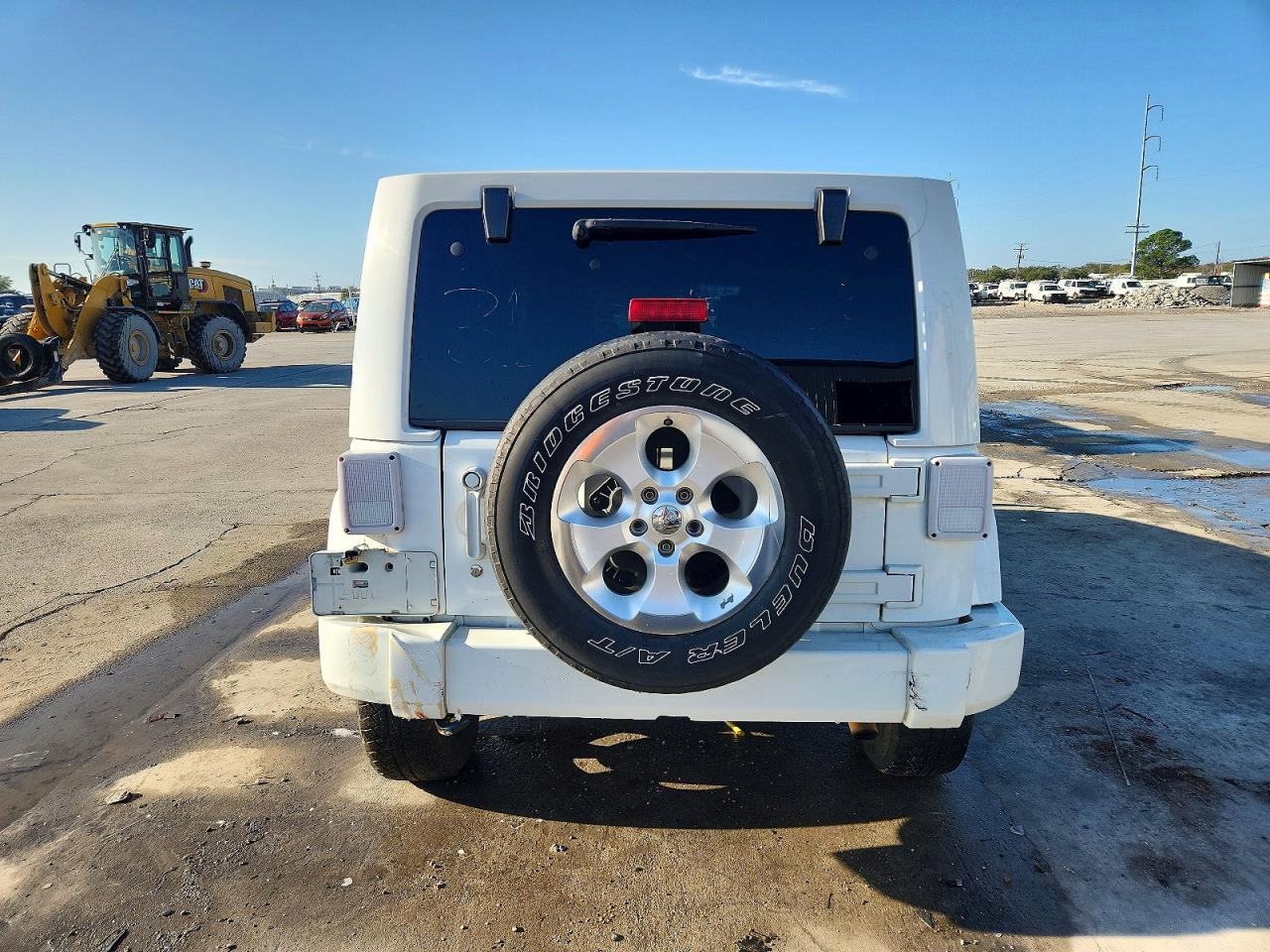 2015 JEEP WRANGLER UNLIMITED SAHARA photo 11