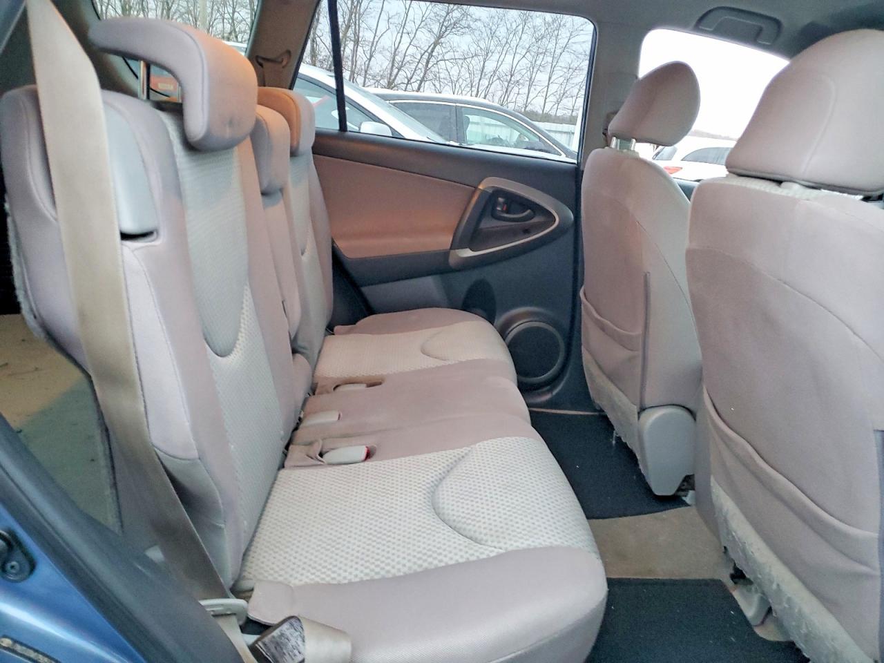 2007 TOYOTA RAV4 photo 11
