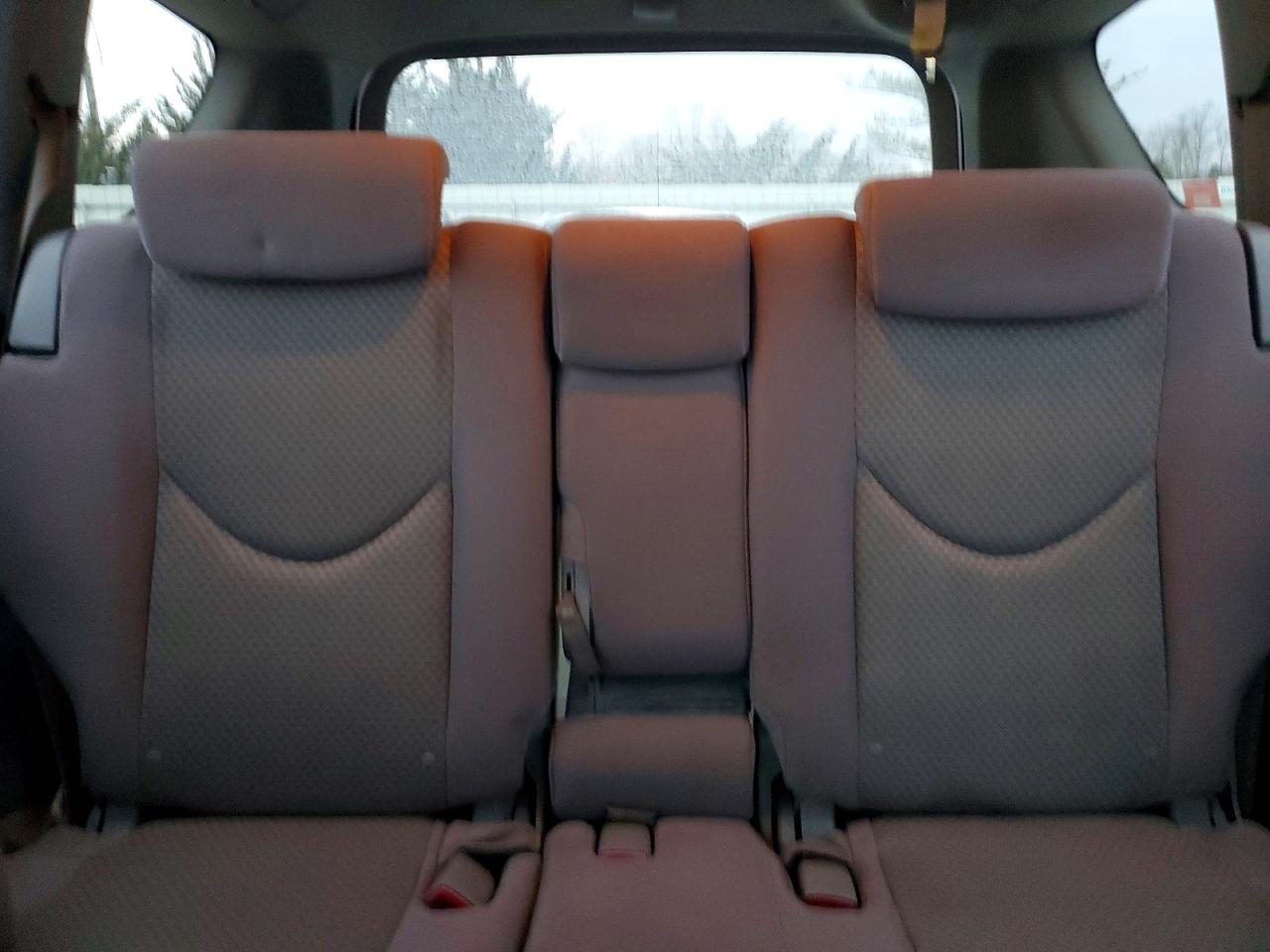 2007 TOYOTA RAV4 photo 10
