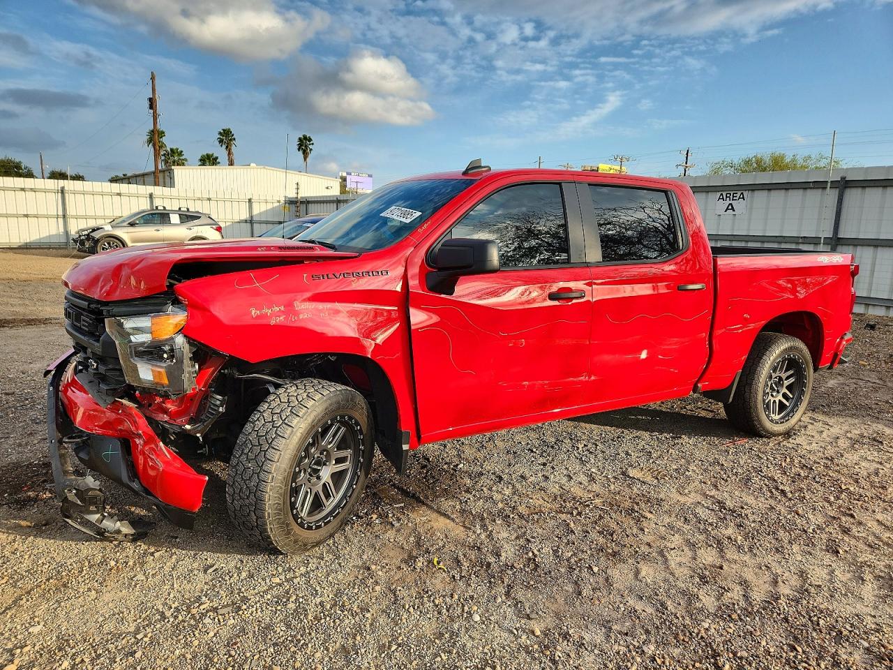 2025 CHEVROLET SILVERADO