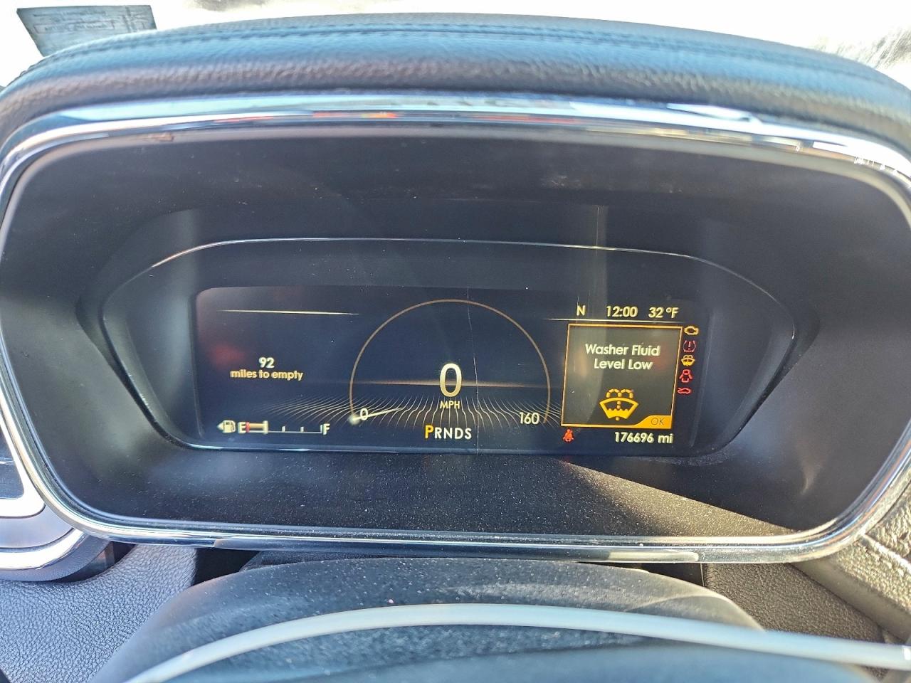 2018 LINCOLN CONTINENTAL photo 9