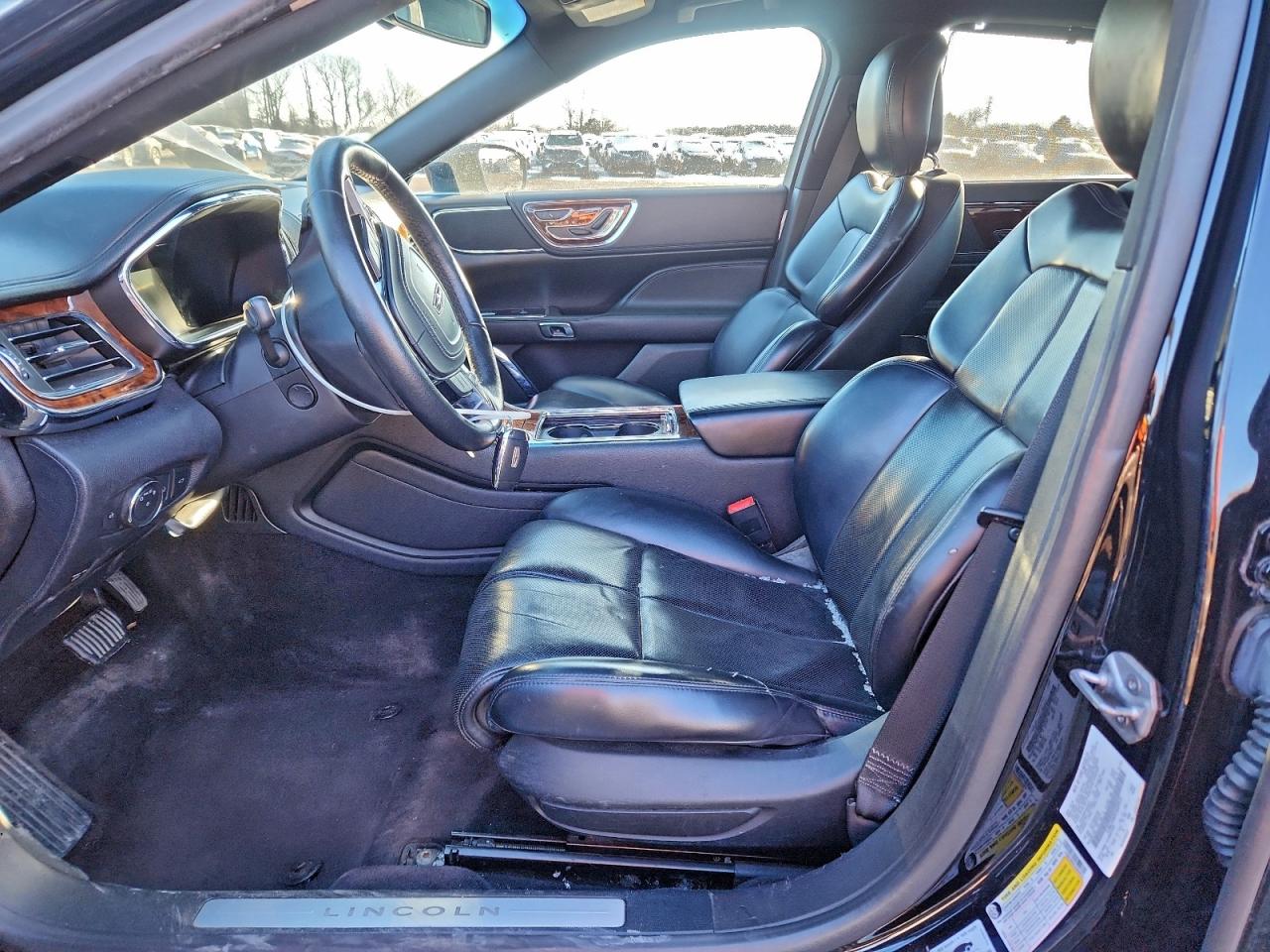 2018 LINCOLN CONTINENTAL photo 7