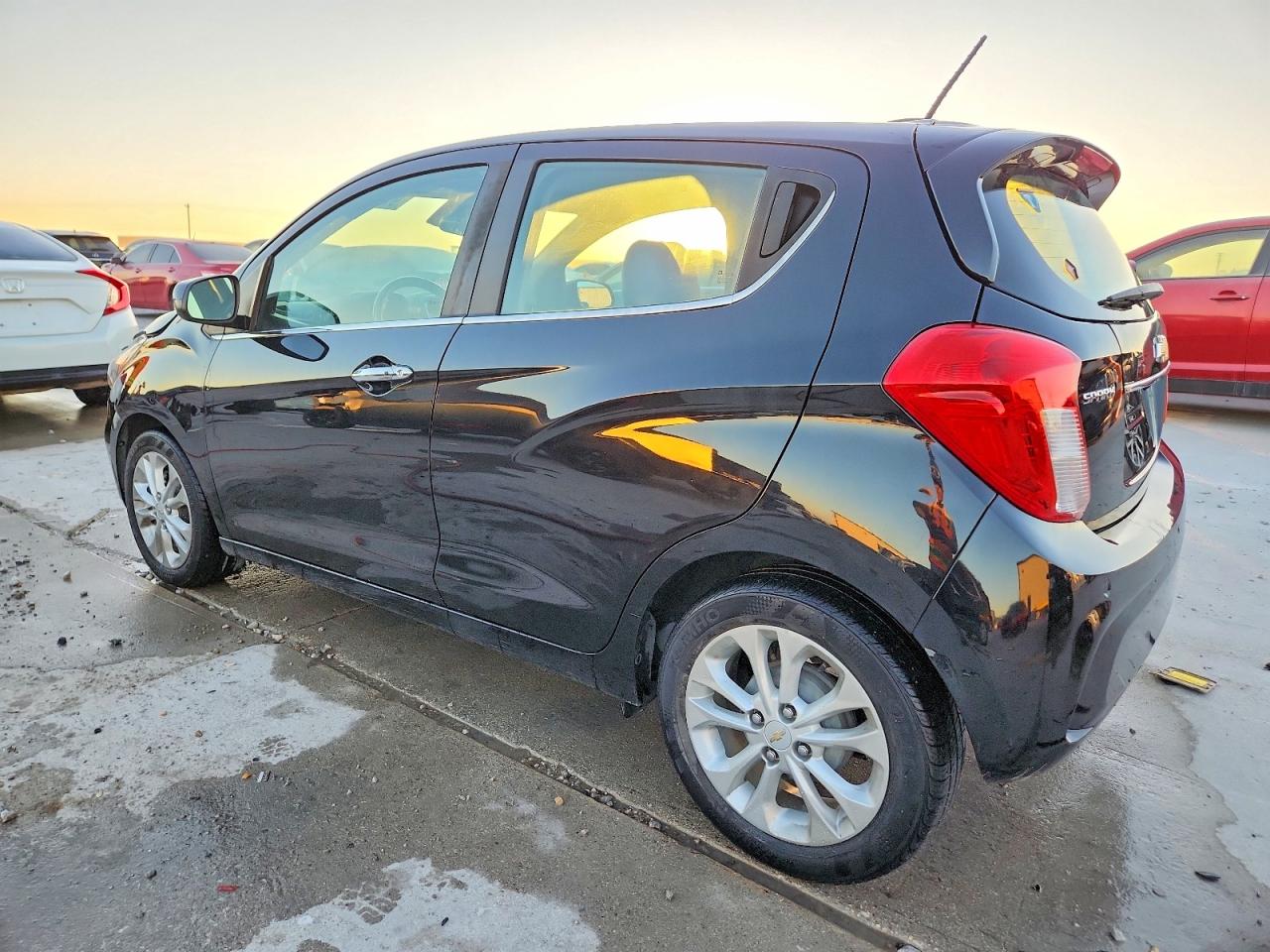 2020 CHEVROLET SPARK 2LT photo 4