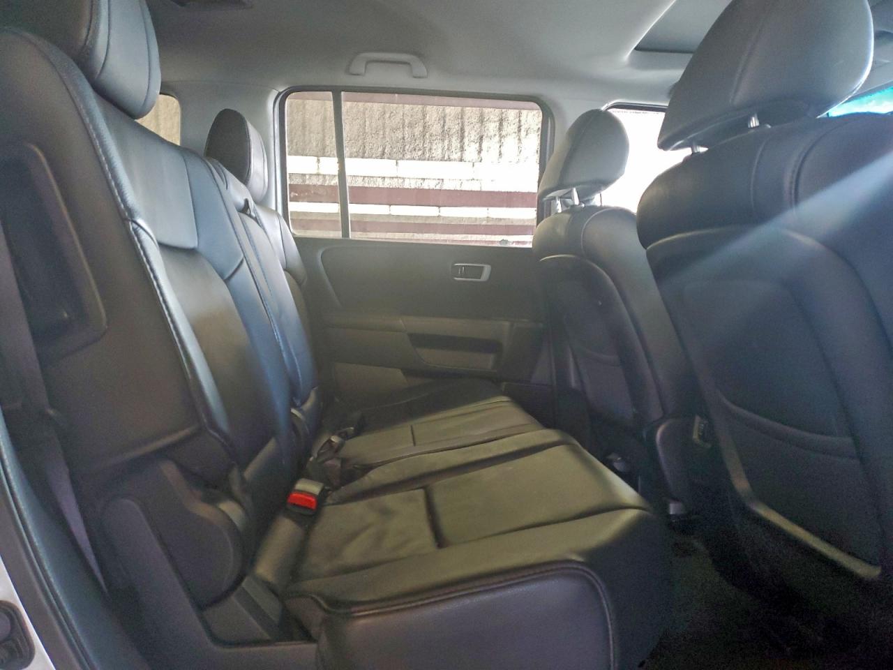 2015 HONDA PILOT EXL photo 11