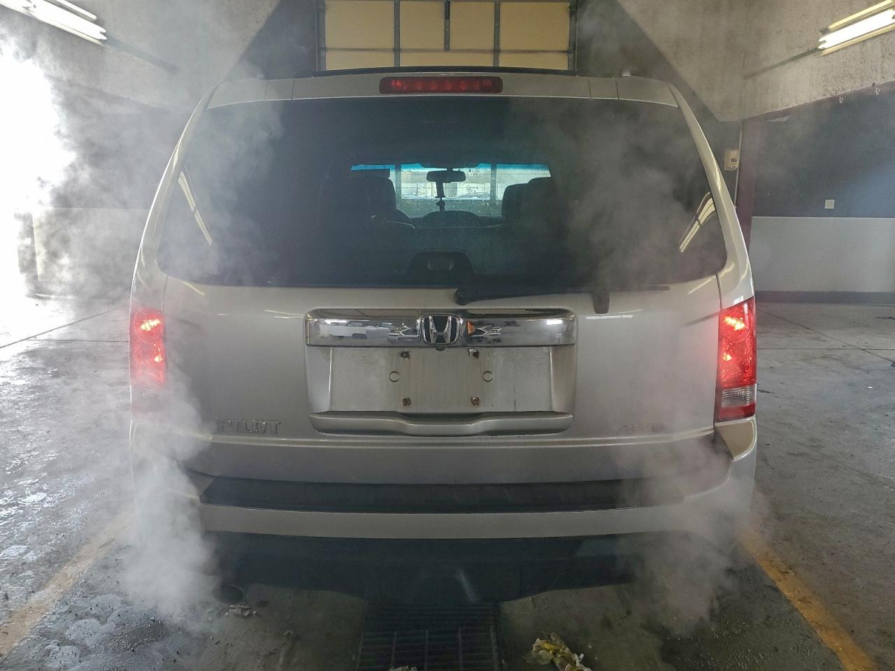 2015 HONDA PILOT EXL photo 6