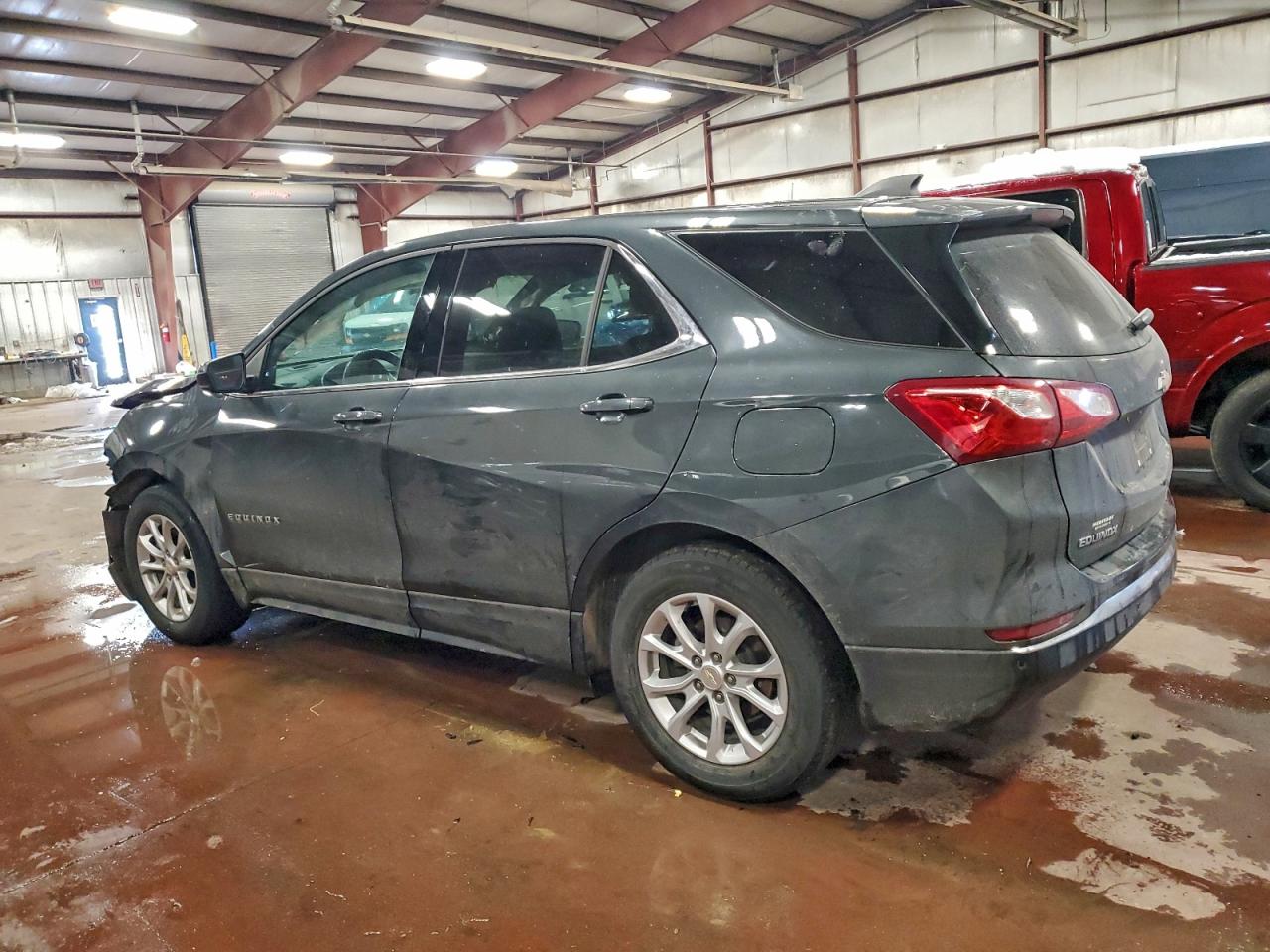 2020 CHEVROLET EQUINOX LT photo 2