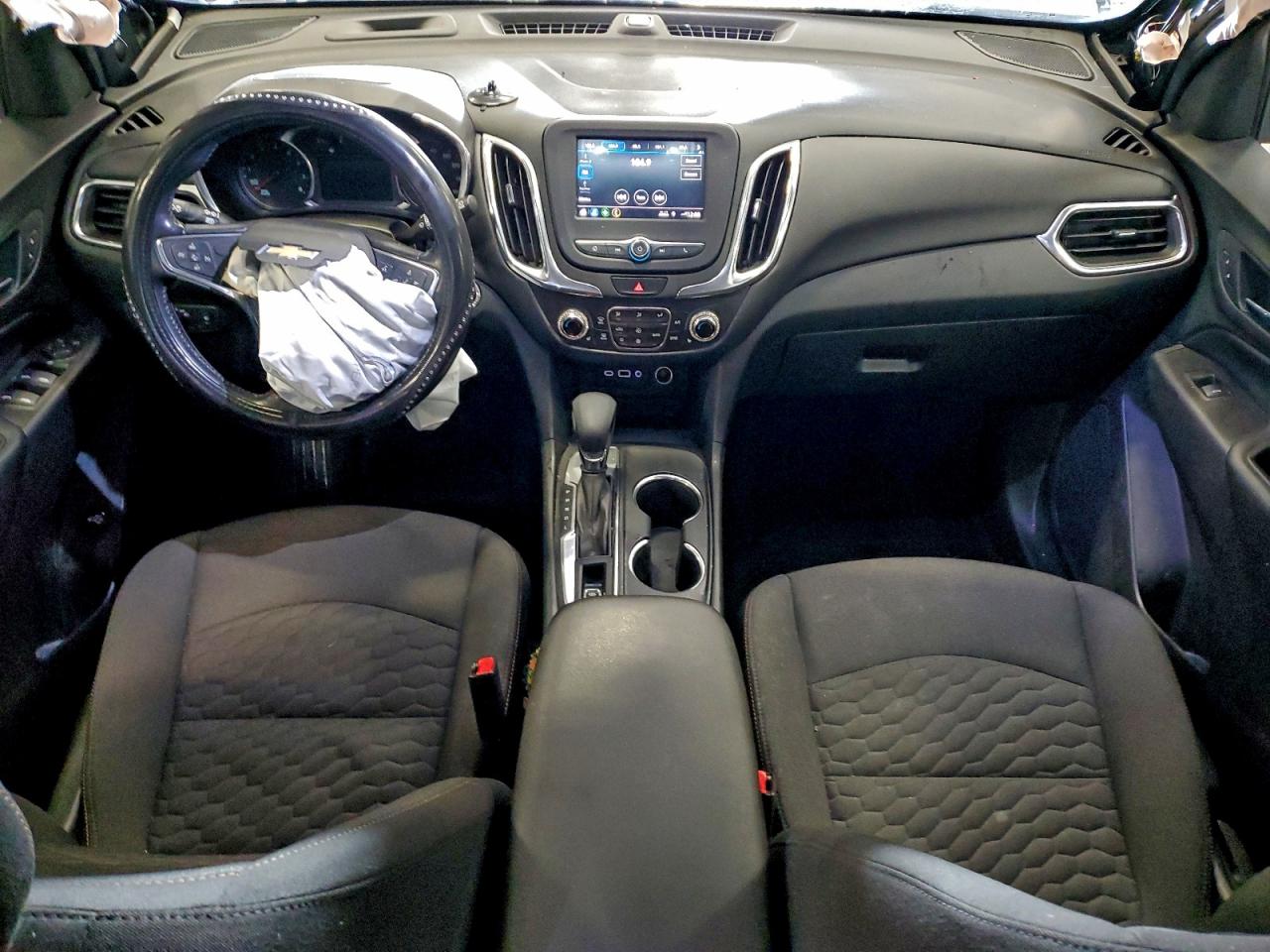2020 CHEVROLET EQUINOX LT photo 8