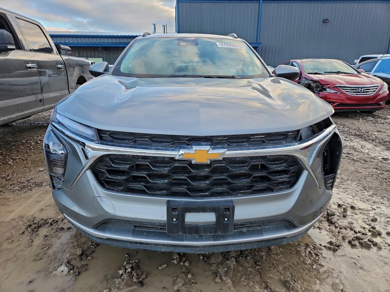 2025 CHEVROLET TRAX 1LT photo 9