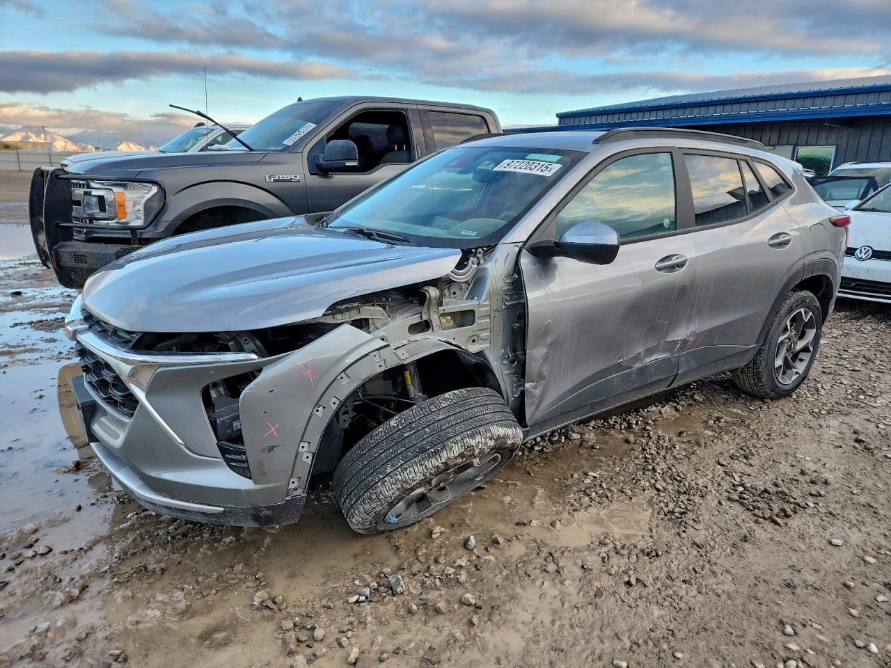 2025 CHEVROLET TRAX
