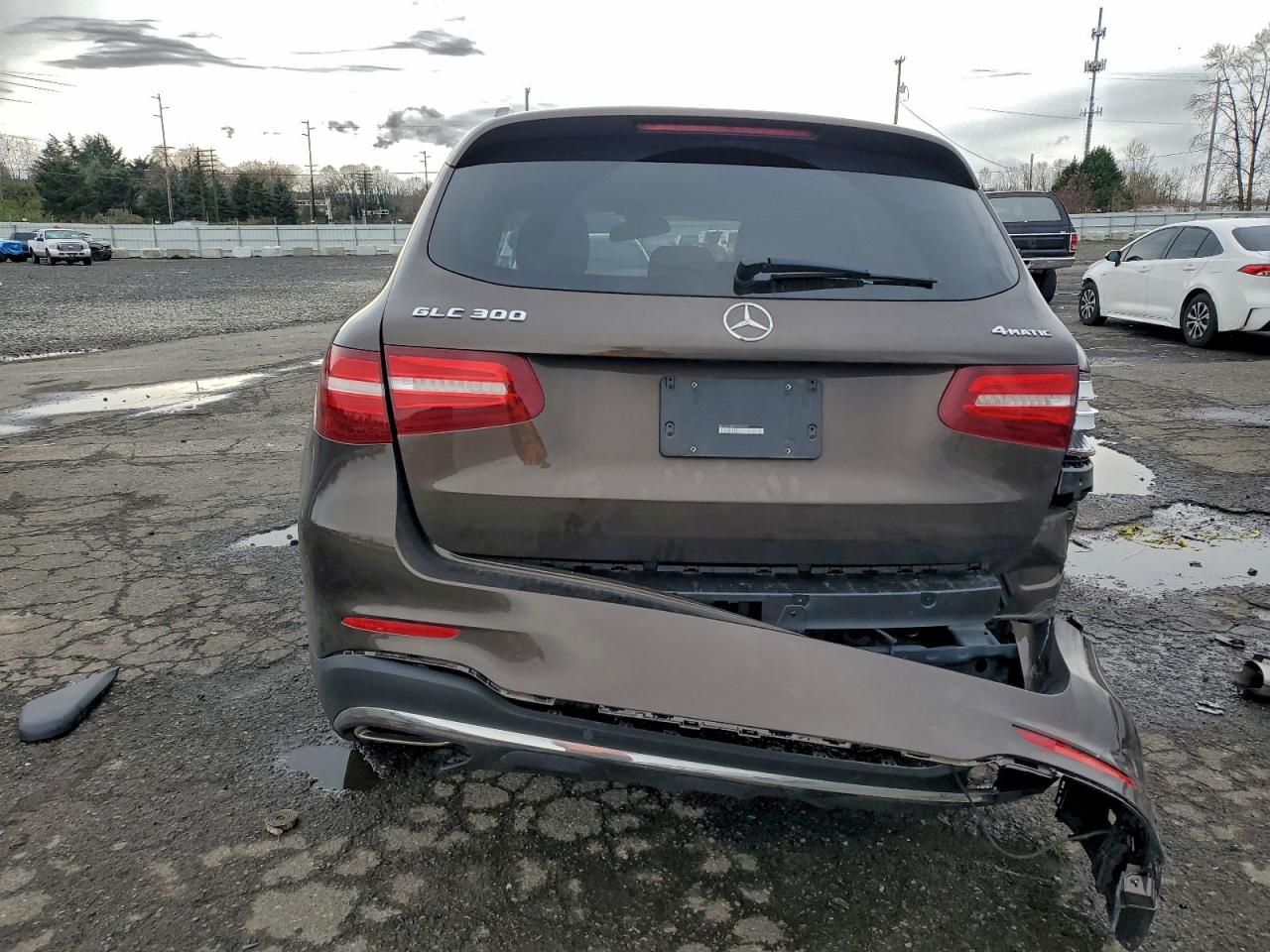 2018 MERCEDES-BENZ GLC 300 4MATIC photo 6