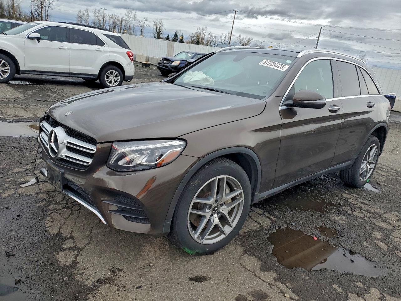 2018 MERCEDES-BENZ GLC