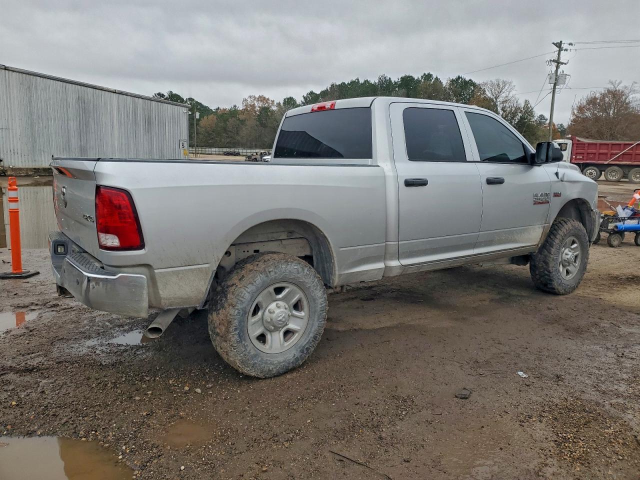 2016 RAM 2500 ST photo 3