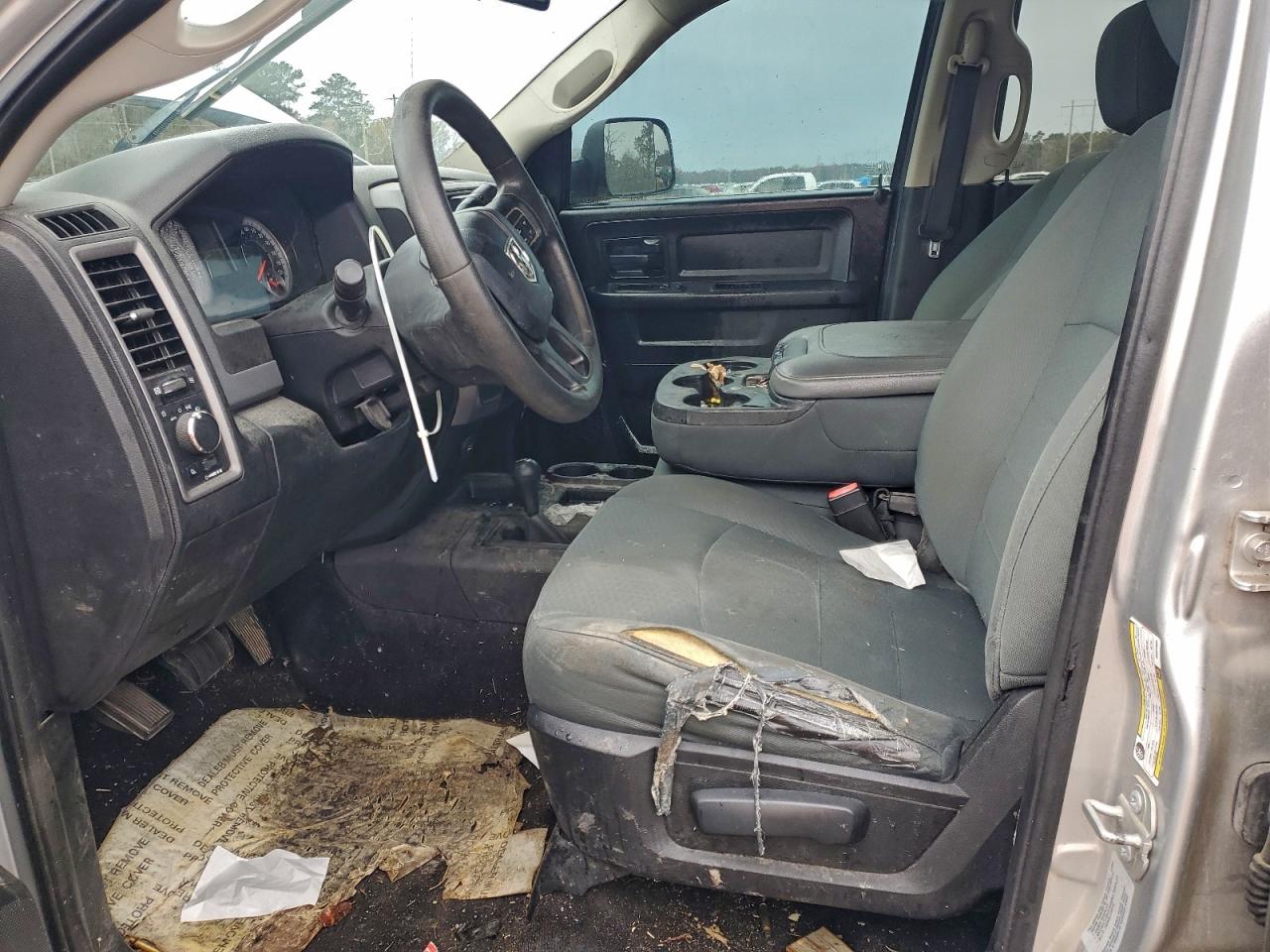 2016 RAM 2500 ST photo 7