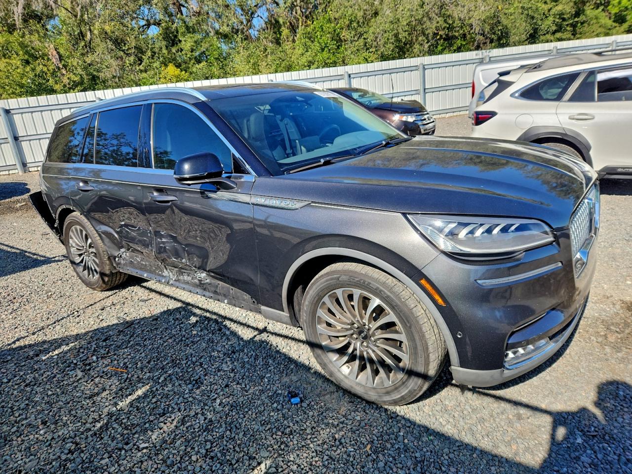 2020 LINCOLN AVIATOR RESERVE photo 4