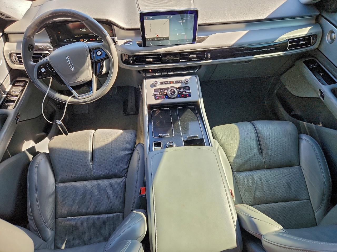2020 LINCOLN AVIATOR RESERVE photo 8
